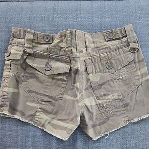 Refuge Camouflage Cargo Shorts